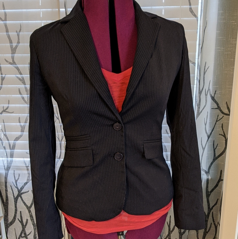 New York and Co blazer jacket pin stripe size 4